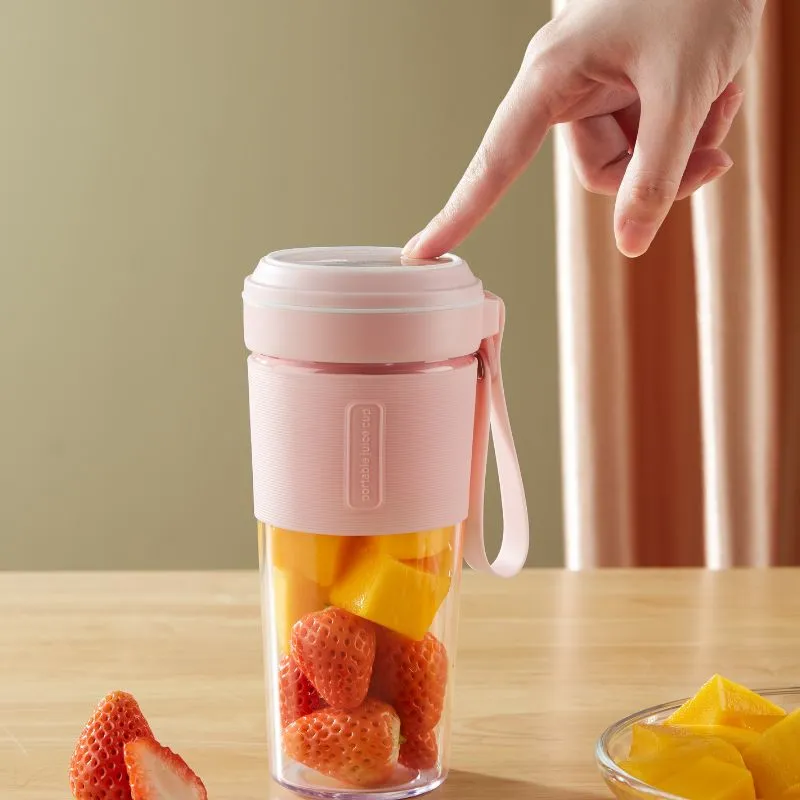 Portable Juicer GF-M03D Portable Juicer